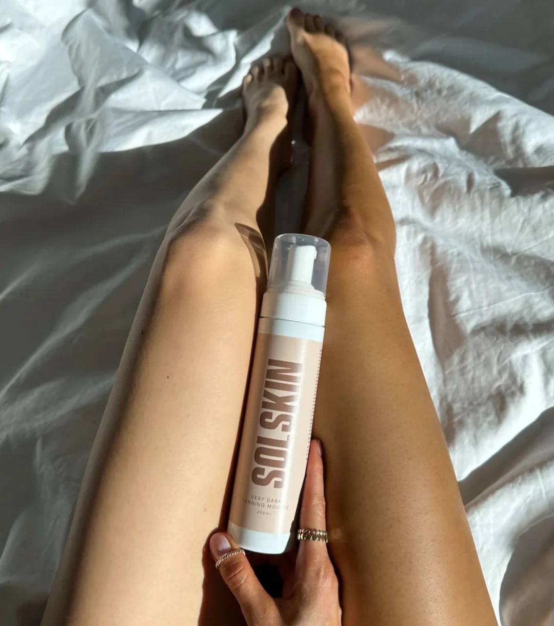 Tan Mousse & Mitt - Image 6